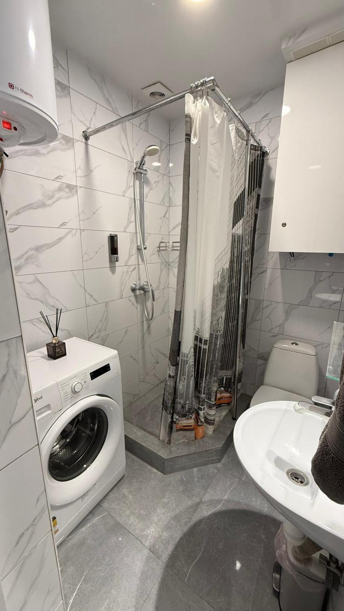 Apartment Studio New York 51 Ирпин Екстериор снимка